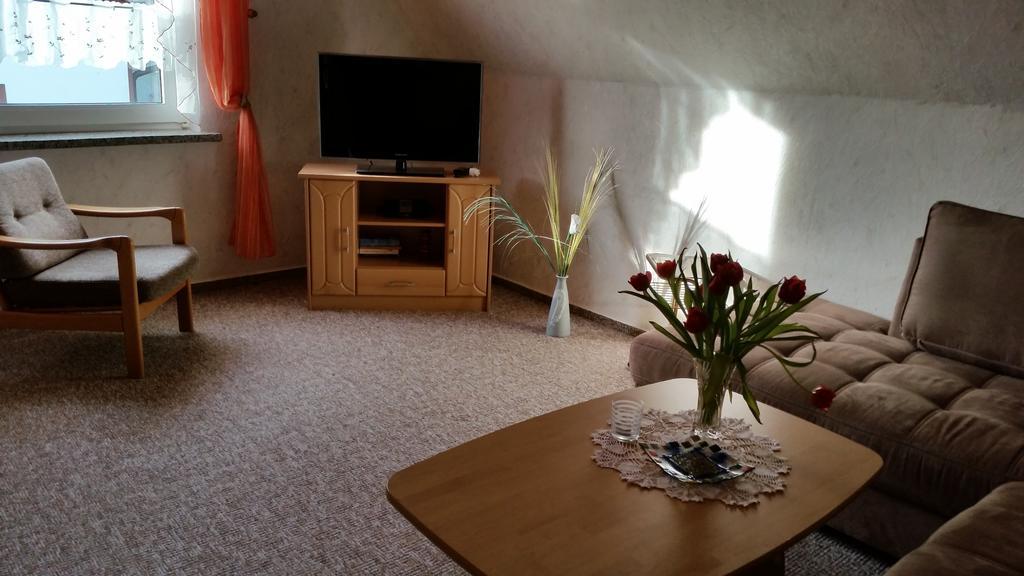 Ferienwohnung Zum Wald Sellin  Exterior photo